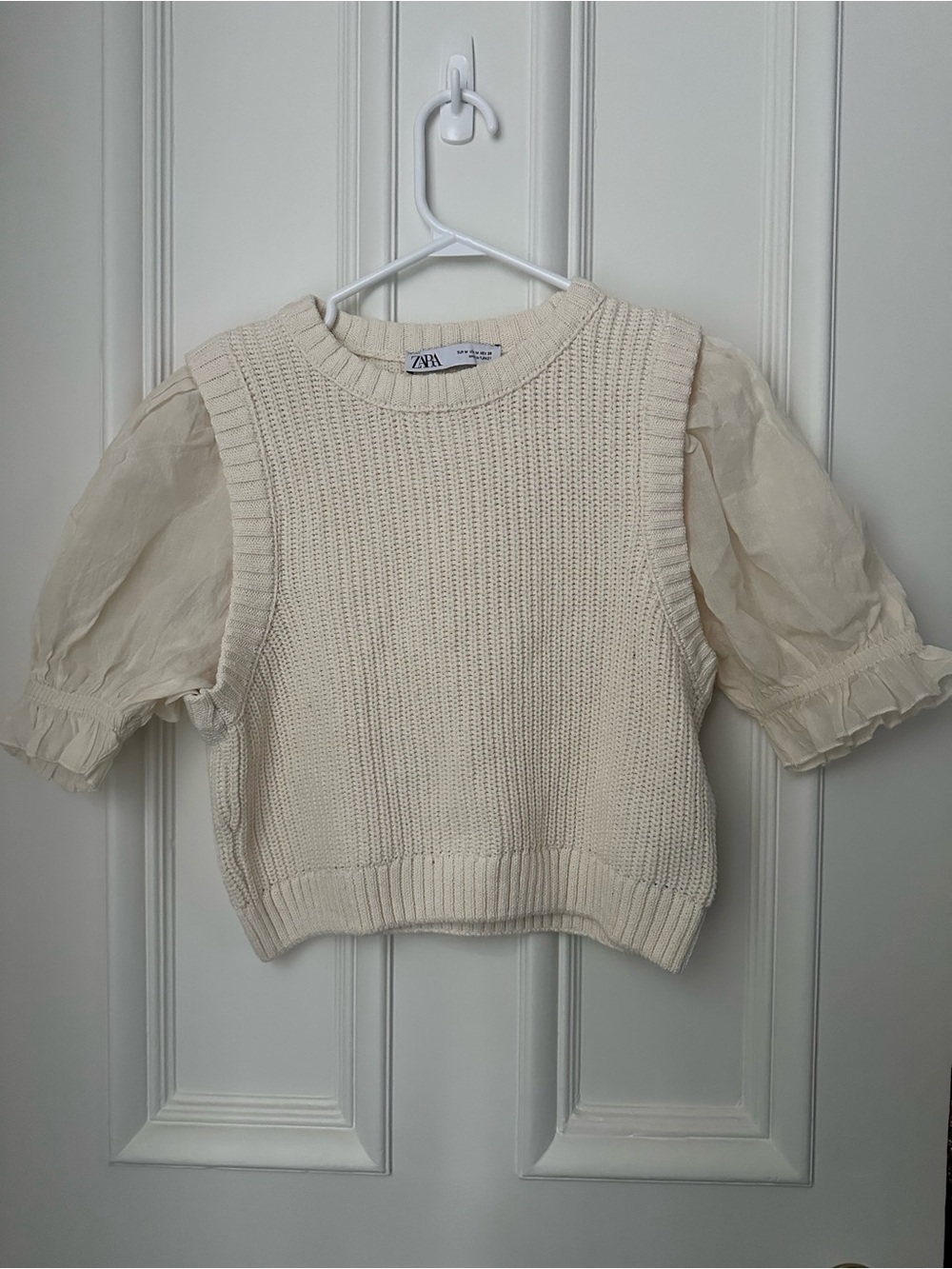 Zara Women’s Cream Knit Sweater Top with Puff Sleeves